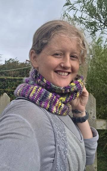 Hand Knitted thistle cowl
