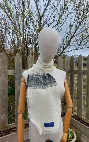 Gotland Tweed Scarf - 4