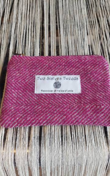 Two Sisters Tweed Zip Purse