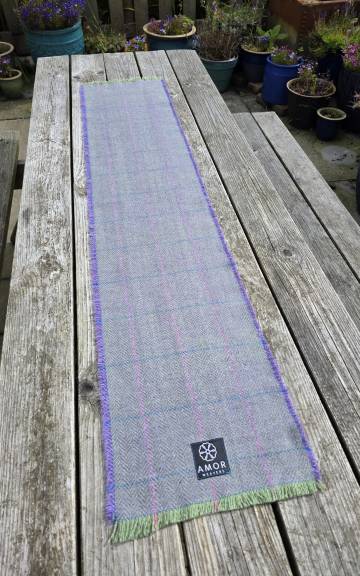 Amore Tweed Table Runner