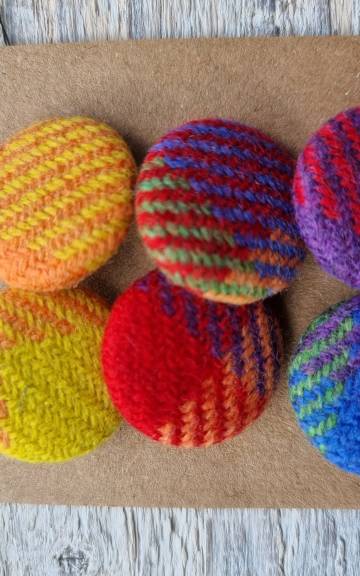 Amor Tweed Buttons - 3