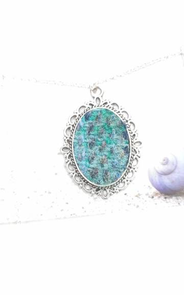 Two Sisters Tweeds necklace