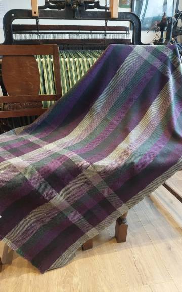 Three Sisters Tweed throw