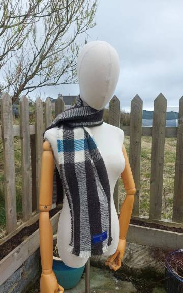 Gotland Tweed Scarf