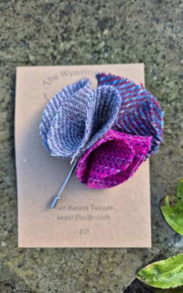 Tweed lapel pin brooch