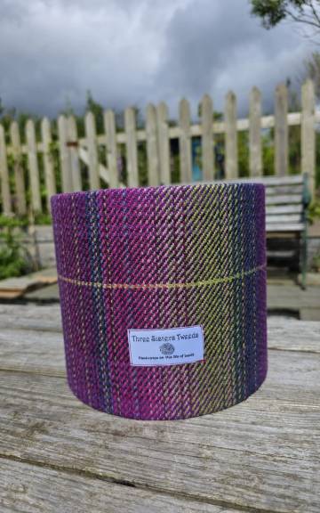 Three Sisters Tweed luxury lampshade 20cm - Aurora
