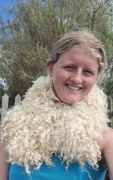 Felted wool collar - gotland
