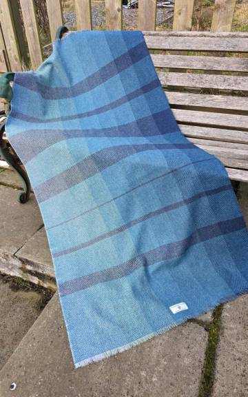 Two Sisters Tweed Throw Lambswool