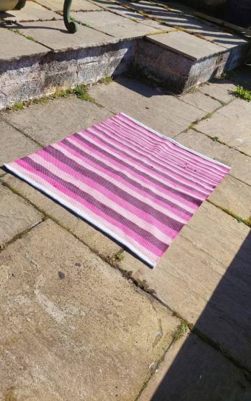 Handwoven pure cotton rug