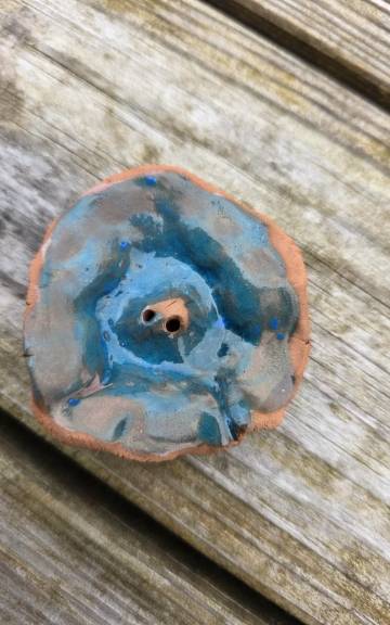 Ceramic button rockpool