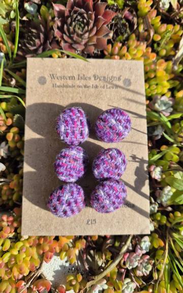 Three Sisters Tweed Buttons