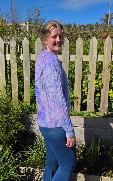 Hand dyed heritage wool jumper L
