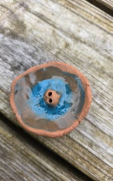Ceramic button rockpool