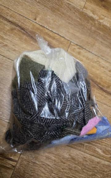 Mix of Harris and Two sisters Tweeds scraps bag
