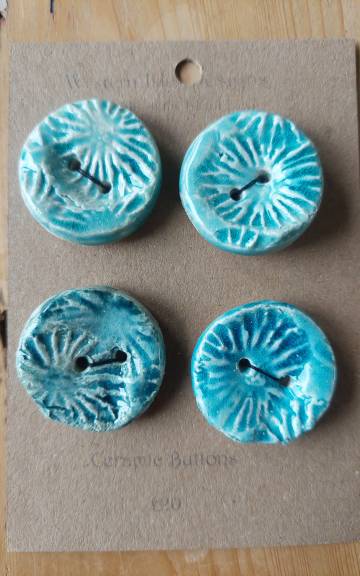 Ceramic buttons x4