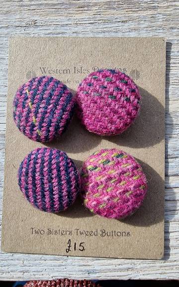 Three Sisters Tweed buttons - 2 3