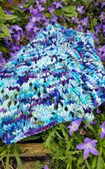 Hand Knitted merino neckwarmer
