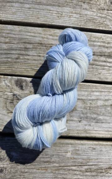 Hand-Dyed Yarn: 100% Merino, 4 ply - 3 3