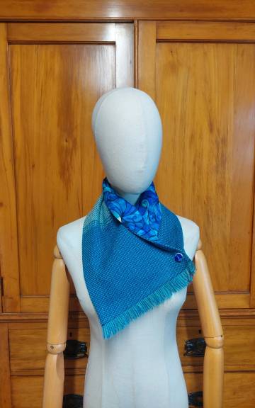 Three Sisters Tweed neck warmer