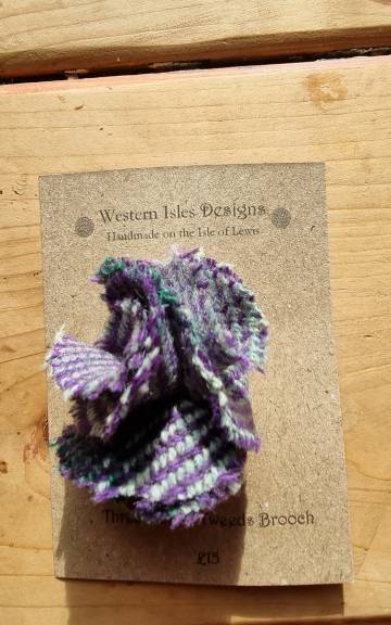 Three Sisters Tweed pin brooch