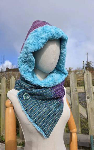 Two Sisters Tweeds Hooded scarf