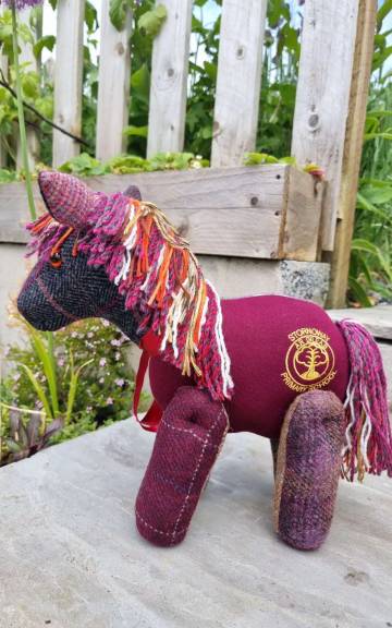 Tweed Horse made to order