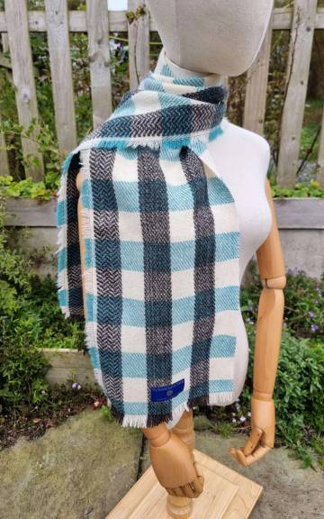 Gotland x hebridean and merino tweed scarf