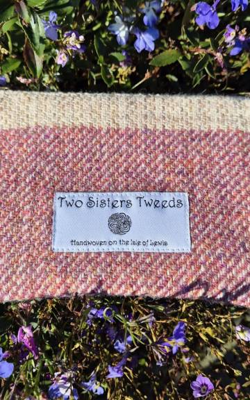 Two Sisters Tweed Zip Purse