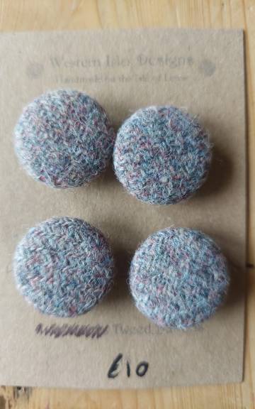 Harris Tweed buttons - 1 2