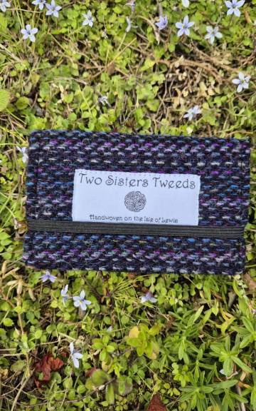 Two Sisters Tweed Card Holder