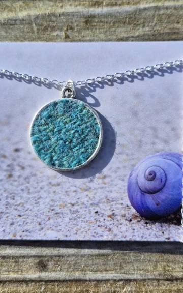 Two Sisters Tweed necklace