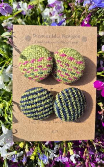 Two Sisters Tweed buttons - Aurora