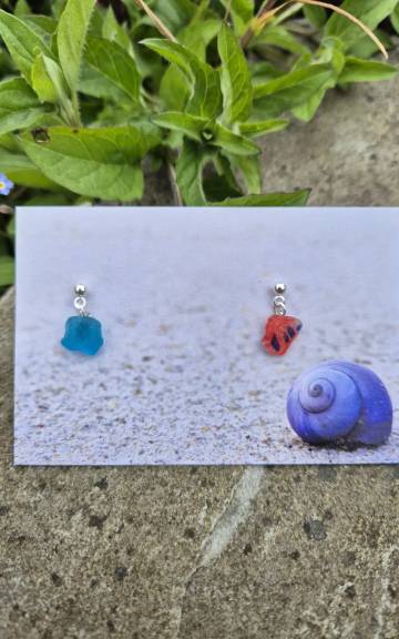 Sea Glass stud earrings multicolour!