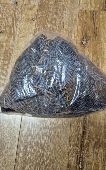 Harris Tweed scraps