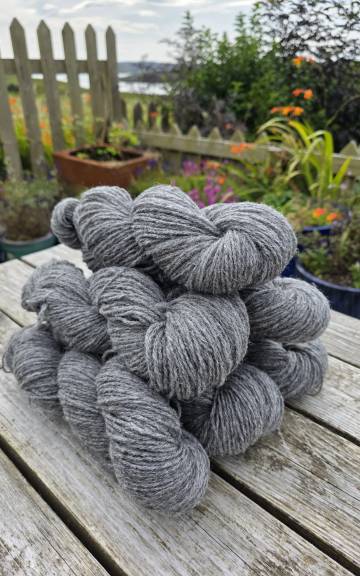"Our Fleece '25' " knitting yarn 100g DK