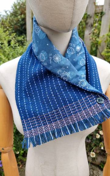 Two Sisters lambswool Tweed neck warmer
