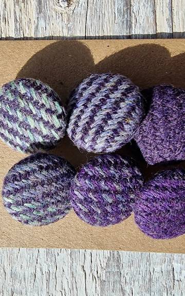 Three Sisters Tweed Buttons - 2 5