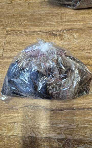 Harris Tweed scraps