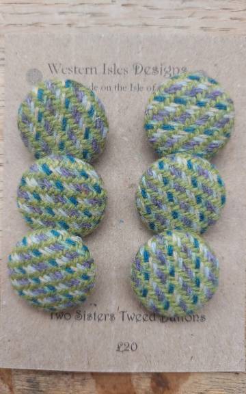 Three Sisters Tweed Buttons