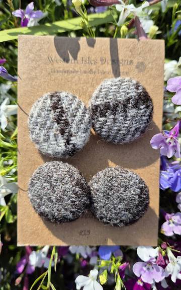 Harris tweed buttons