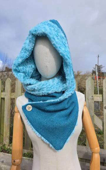 Harris Tweed Hooded scarf
