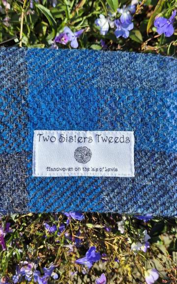 Two Sisters Tweed Zip Purse