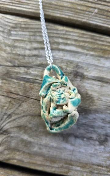 Ceramic Necklace seaweed tangle