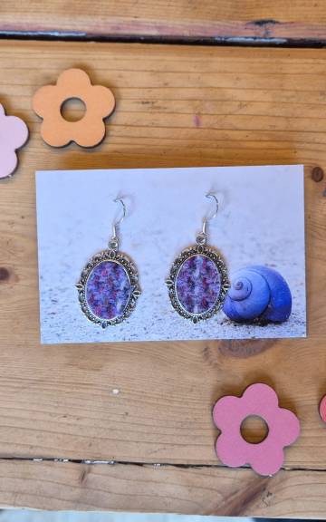Three Sisters Tweed necklace