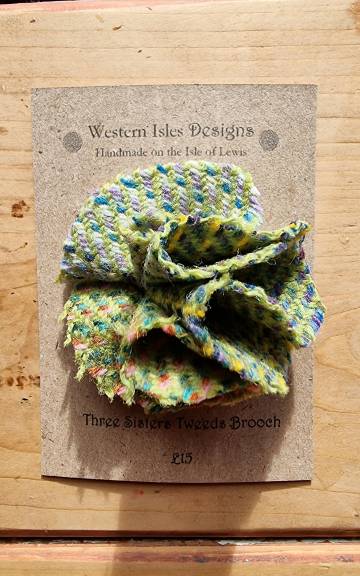 Three Sisters Tweed pin brooch