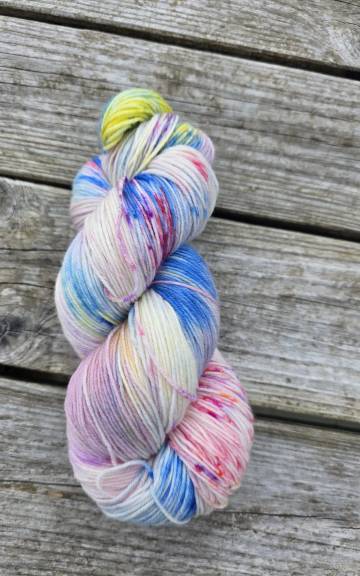 Hand-Dyed Yarn: 100% Merino, 4 ply - 5 2