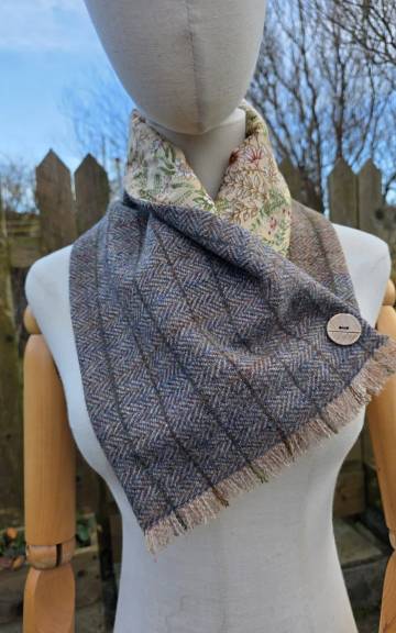 Harris tweed neck warmer