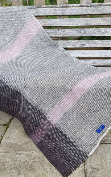 Gotland x Hebridean, alpaca-rose tweed throw