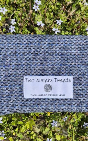 Two Sisters Tweed Zip Purse