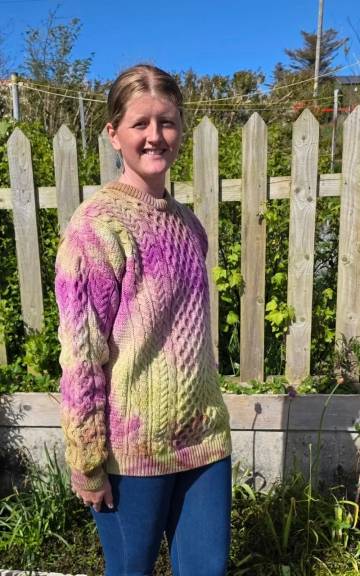 Hand dyed heritage wool jumper L